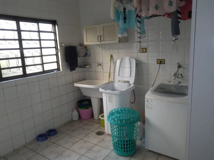 Casa com 5 quartos à venda, 250m2 em Piracicaba - SP - imagem 3 Foto 3 de Casa com 5 quartos à venda, 250m2 em Piracicaba - SP