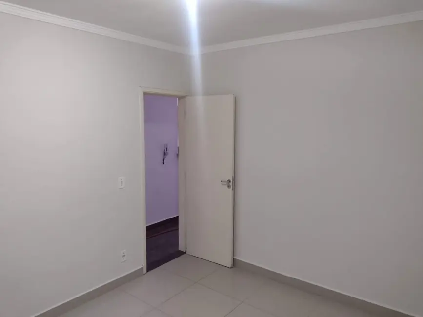 Foto 2 de Apartamento com 2 quartos à venda, 47m2 em Piracicaba - SP
