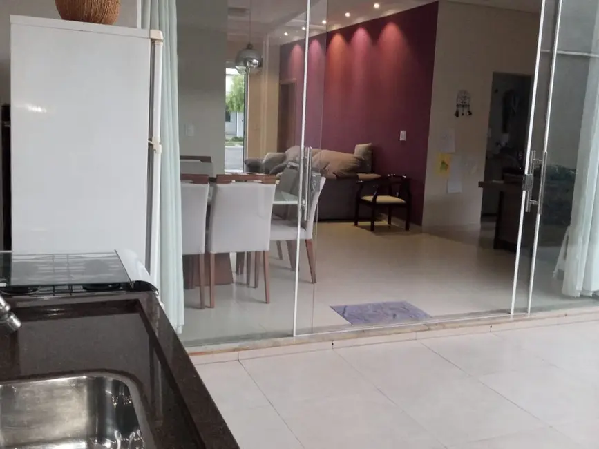 Foto 4 de Casa de Condomínio com 3 quartos à venda, 189m2 em Piracicaba - SP