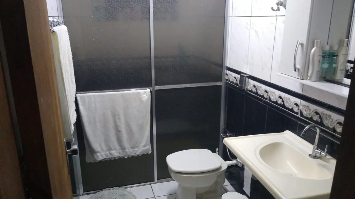 Casa com 2 quartos à venda, 140m2 em Piracicaba - SP - imagem 6 Foto 6 de Casa com 2 quartos à venda, 140m2 em Piracicaba - SP