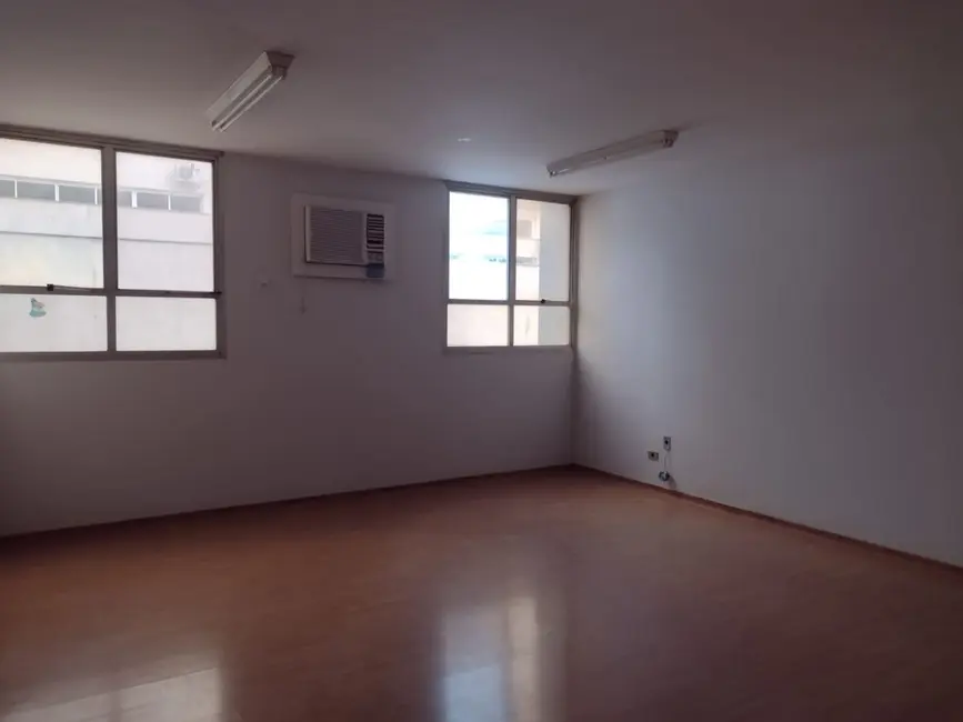 Foto 4 de Sala Comercial para alugar, 48m2 em Piracicaba - SP