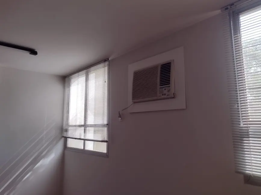 Sala Comercial para alugar, 48m2 em Piracicaba - SP - imagem 6 Foto 6 de Sala Comercial para alugar, 48m2 em Piracicaba - SP