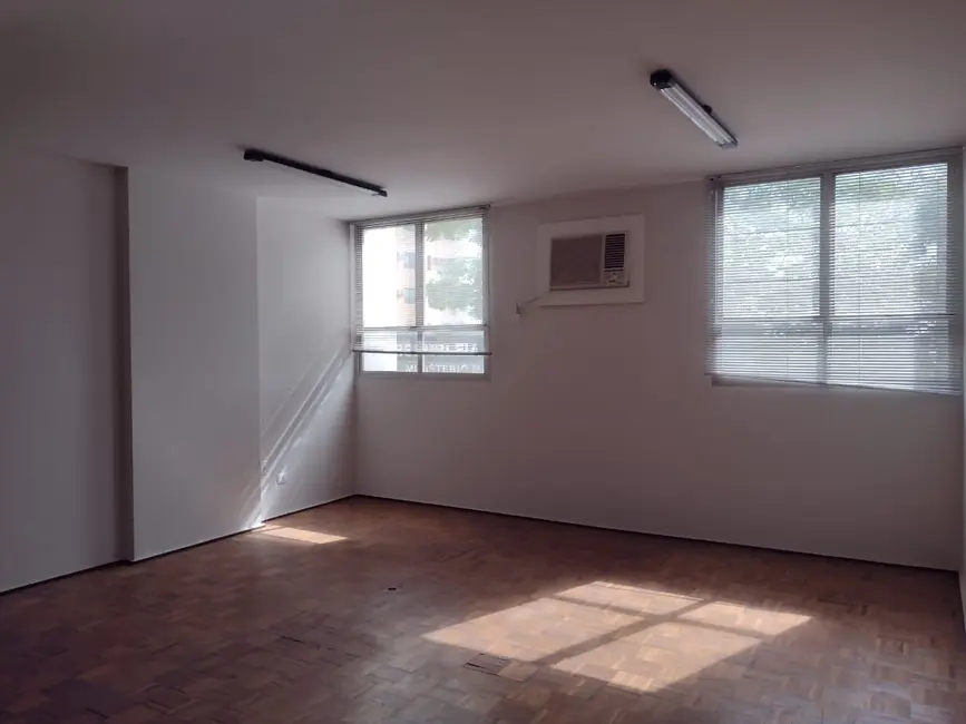 Sala Comercial para alugar, 48m2 em Piracicaba - SP - imagem 3 Foto 3 de Sala Comercial para alugar, 48m2 em Piracicaba - SP