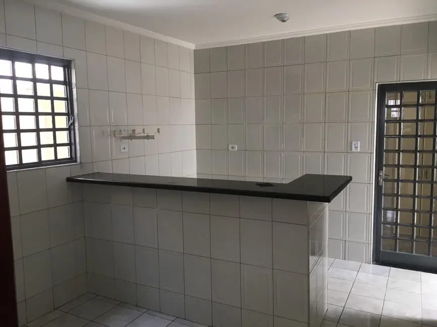 Foto 4 de Casa com 2 quartos à venda, 125m2 em Piracicaba - SP