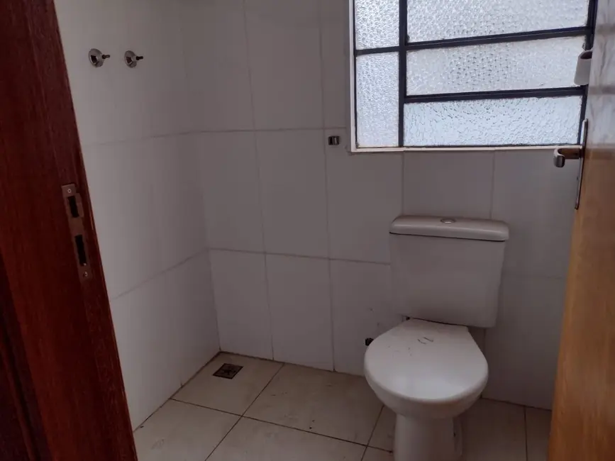 Foto 7 de Casa com 3 quartos para alugar, 217m2 em Piracicaba - SP