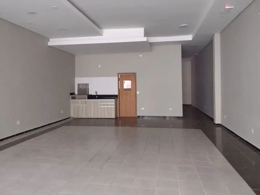 Foto 2 de Loja para alugar, 261m2 em Piracicaba - SP