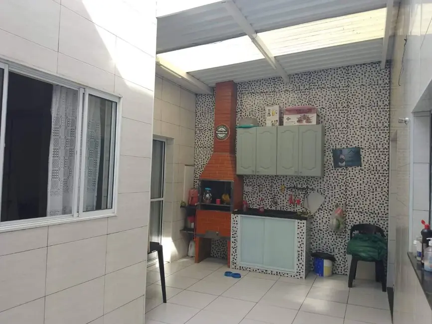 Foto 2 de Casa com 4 quartos à venda, 230m2 em Piracicaba - SP