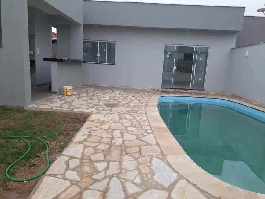 Foto 2 de Casa com 3 quartos à venda, 150m2 em Piracicaba - SP