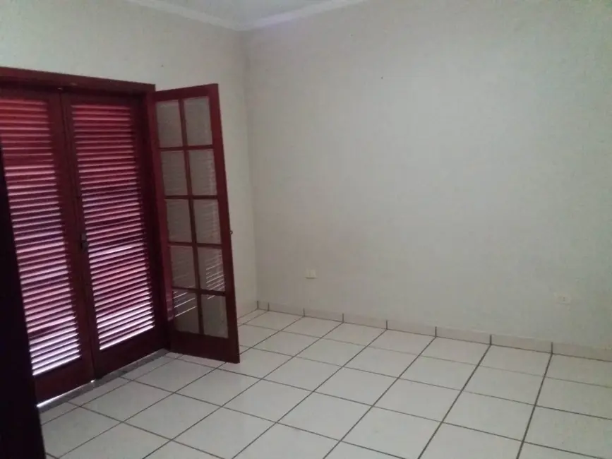 Casa com 2 quartos à venda, 200m2 em Charqueada - SP - imagem 7 Foto 7 de Casa com 2 quartos à venda, 200m2 em Charqueada - SP