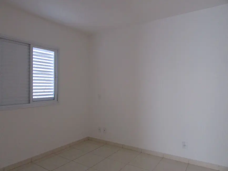 Apartamento com 2 quartos para alugar, 59m2 em Piracicaba - SP - imagem 9 Foto 9 de Apartamento com 2 quartos para alugar, 59m2 em Piracicaba - SP