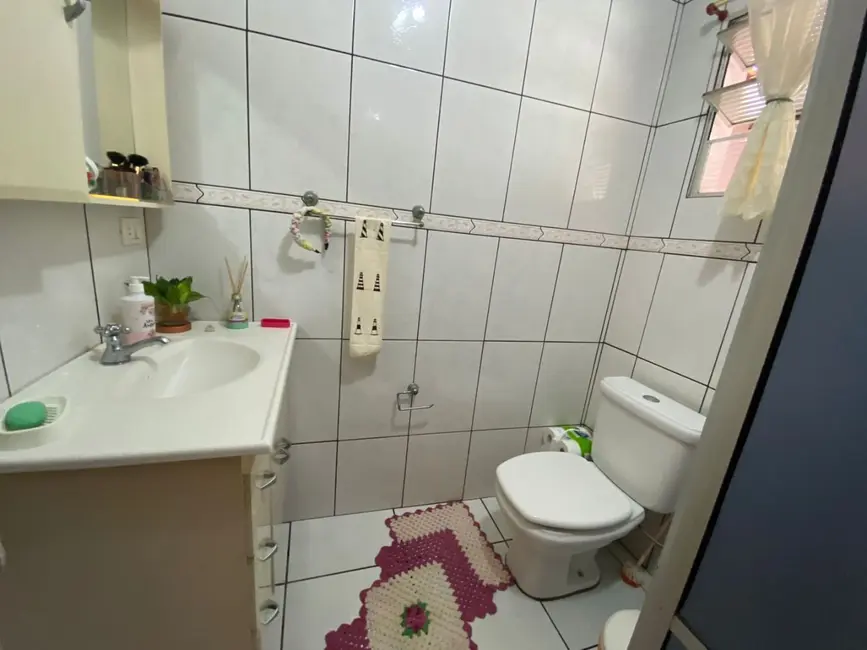 Casa com 2 quartos à venda, 95m2 em Piracicaba - SP - imagem 6 Foto 6 de Casa com 2 quartos à venda, 95m2 em Piracicaba - SP