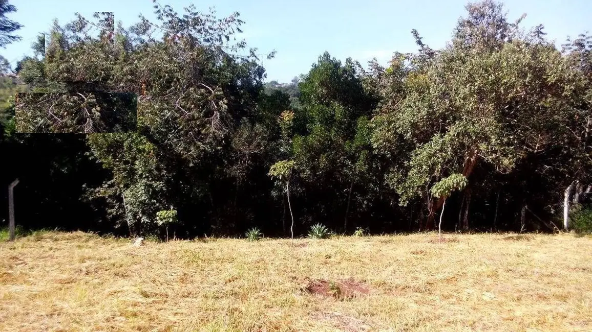 Foto 3 de Terreno / Lote à venda, 1000m2 em Sao Pedro - SP