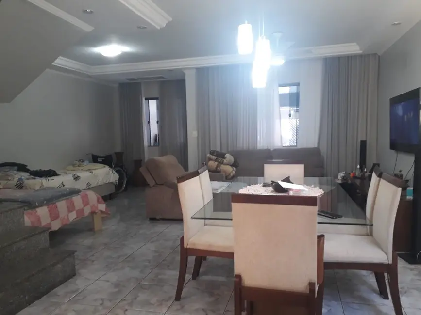 Casa com 3 quartos à venda, 175m2 em Piracicaba - SP - imagem 6 Foto 6 de Casa com 3 quartos à venda, 175m2 em Piracicaba - SP