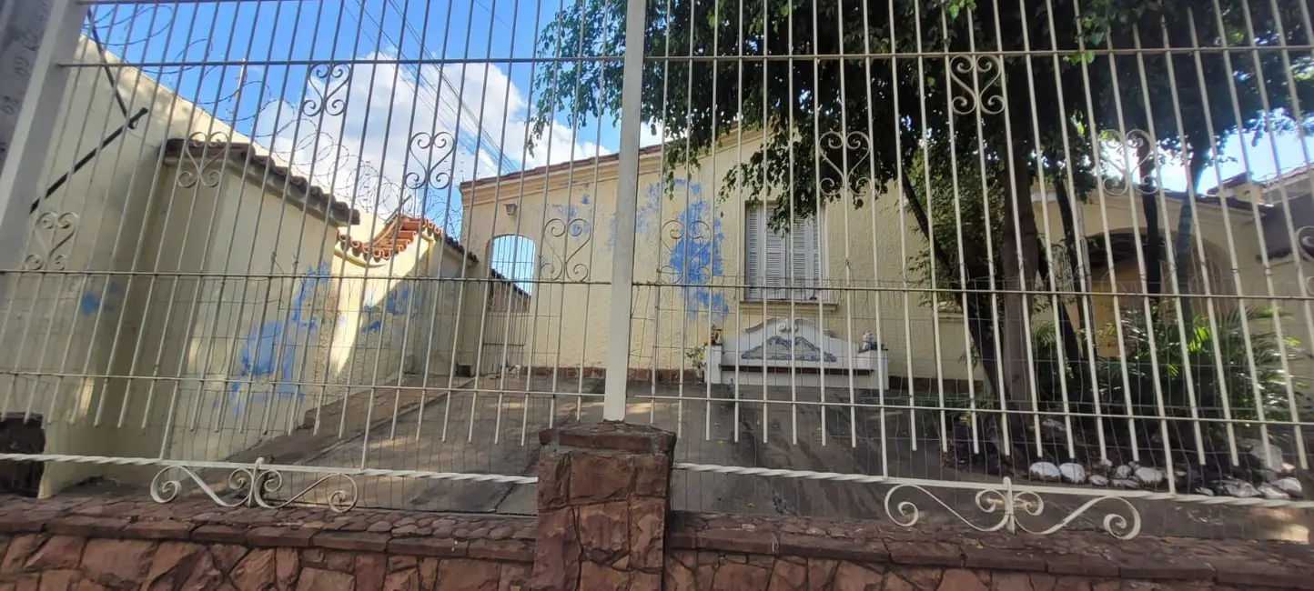 Foto 1 de Casa com 3 quartos à venda, 260m2 em Piracicaba - SP
