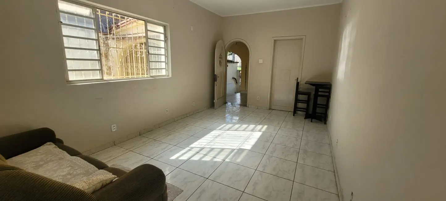 Casa com 3 quartos à venda, 260m2 em Piracicaba - SP - imagem 9 Foto 9 de Casa com 3 quartos à venda, 260m2 em Piracicaba - SP