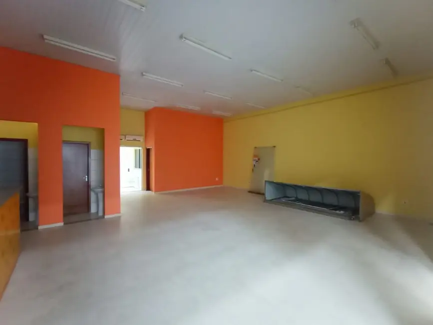 Foto 9 de Loja para alugar, 198m2 em Piracicaba - SP