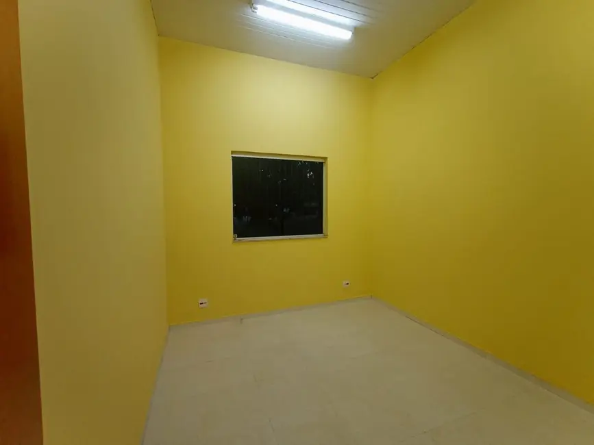 Foto 3 de Loja para alugar, 198m2 em Piracicaba - SP