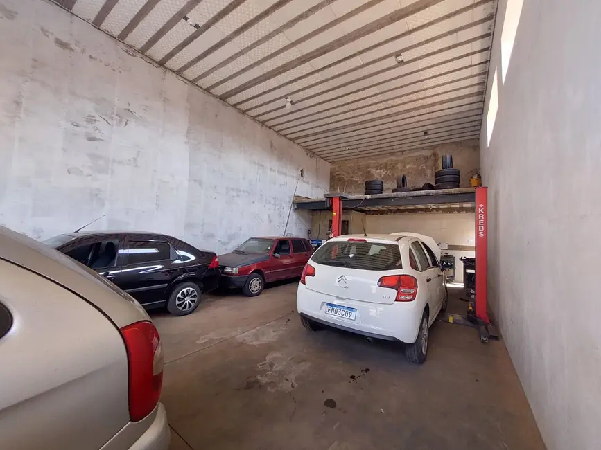 Casa com 2 quartos à venda, 200m2 em Piracicaba - SP - imagem 5 Foto 5 de Casa com 2 quartos à venda, 200m2 em Piracicaba - SP