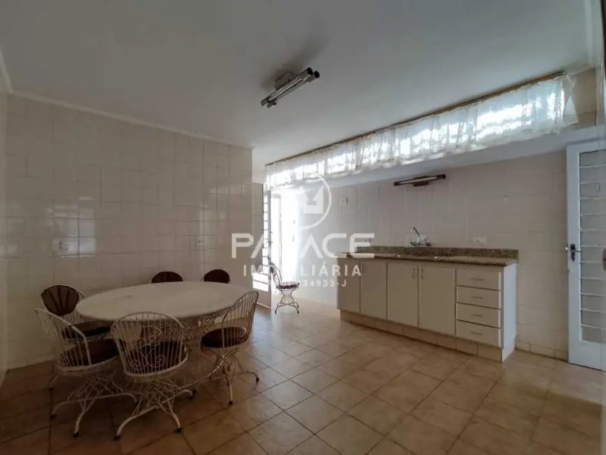 Foto 6 de Casa com 3 quartos para alugar, 224m2 em Piracicaba - SP