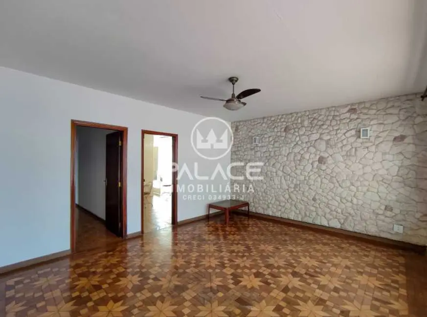 Foto 3 de Casa com 3 quartos para alugar, 224m2 em Piracicaba - SP