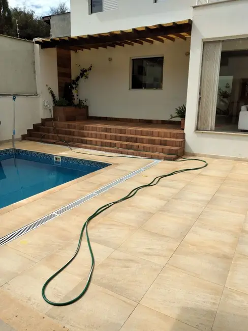 Foto 2 de Casa com 3 quartos à venda, 209m2 em Piracicaba - SP