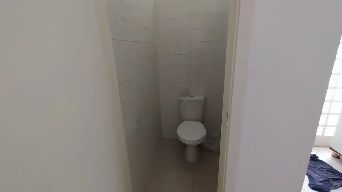 Casa com 3 quartos para alugar, 163m2 em Piracicaba - SP - imagem 6 Foto 6 de Casa com 3 quartos para alugar, 163m2 em Piracicaba - SP