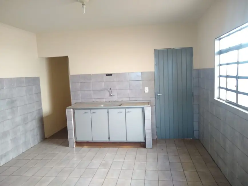 Foto 4 de Casa Comercial com 2 quartos à venda, 222m2 em Piracicaba - SP
