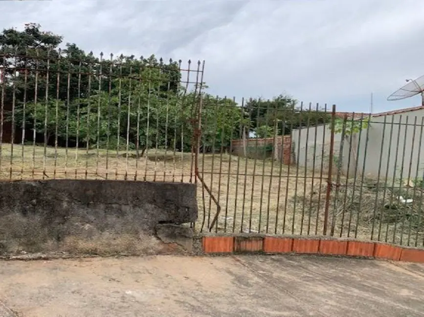 Foto 3 de Terreno / Lote à venda, 570m2 em Piracicaba - SP