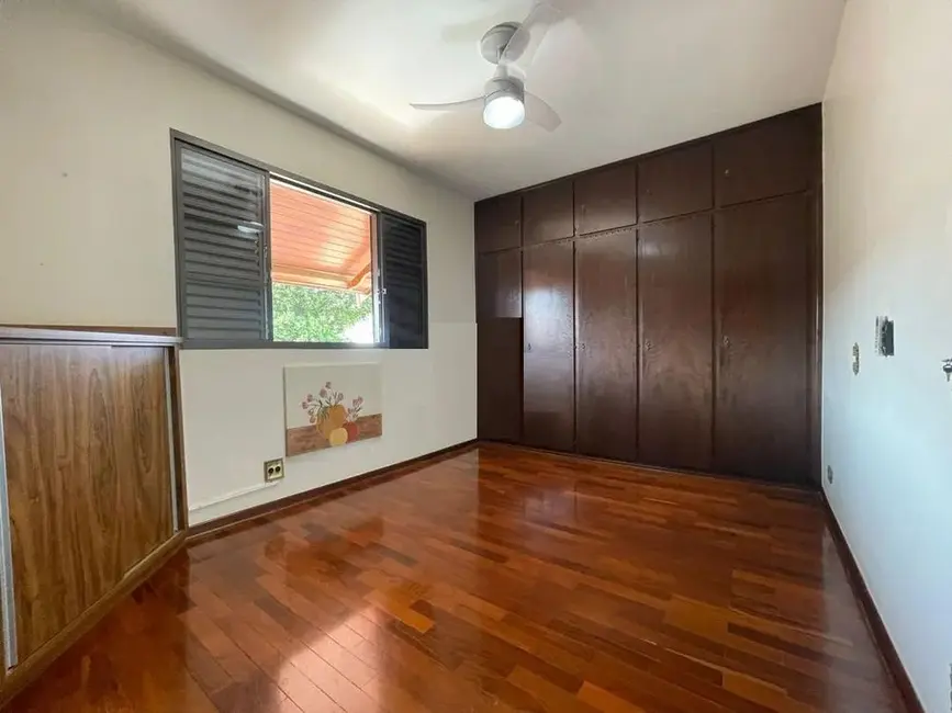 Foto 8 de Casa com 3 quartos à venda, 228m2 em Piracicaba - SP