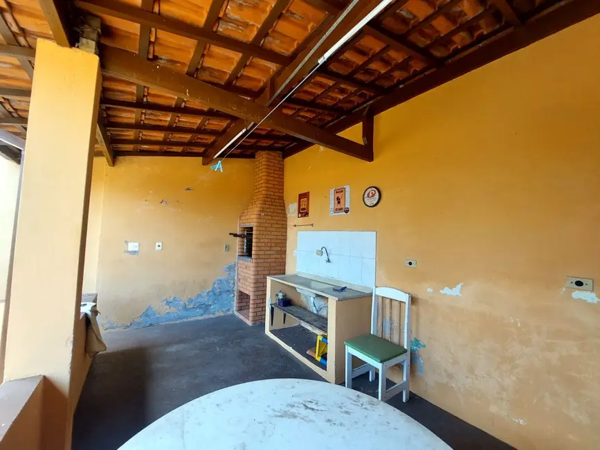 Foto 8 de Casa com 3 quartos à venda, 185m2 em Piracicaba - SP