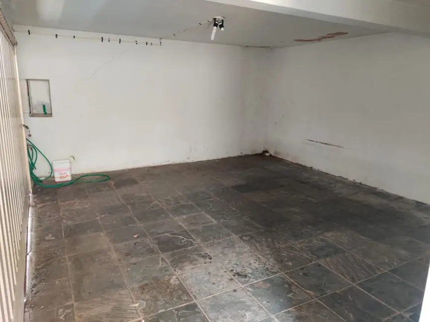 Casa com 4 quartos à venda, 176m2 em Campinas - SP - imagem 4 Foto 4 de Casa com 4 quartos à venda, 176m2 em Campinas - SP