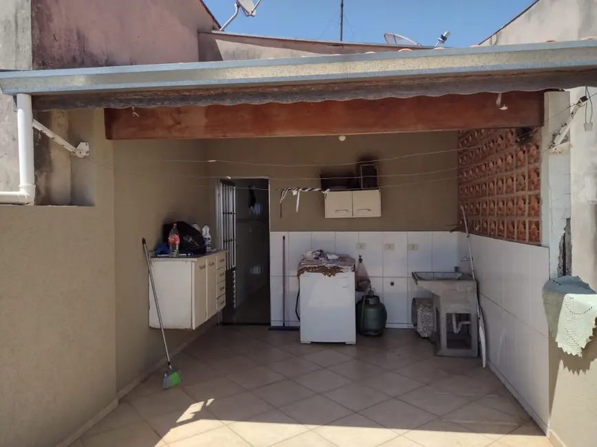 Casa com 3 quartos à venda, 240m2 em Piracicaba - SP - imagem 6 Foto 6 de Casa com 3 quartos à venda, 240m2 em Piracicaba - SP