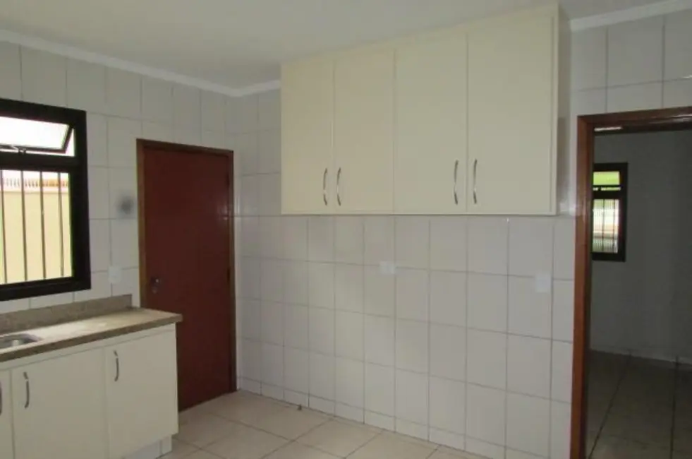 Foto 5 de Casa com 3 quartos para alugar, 50m2 em Piracicaba - SP