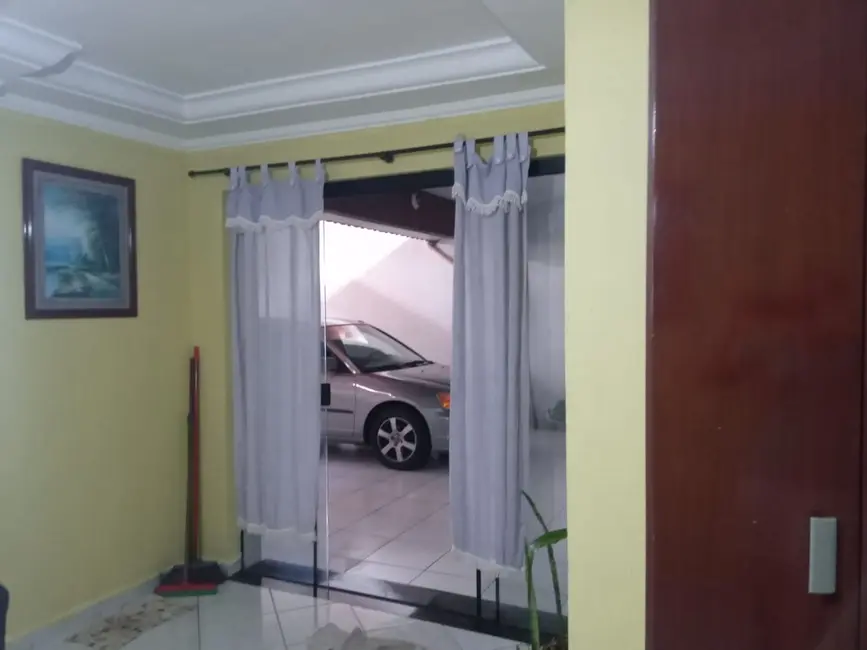 Casa com 4 quartos à venda, 300m2 em Piracicaba - SP - imagem 6 Foto 6 de Casa com 4 quartos à venda, 300m2 em Piracicaba - SP