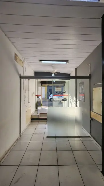 Foto 9 de Loja à venda e para alugar, 40m2 em Piracicaba - SP