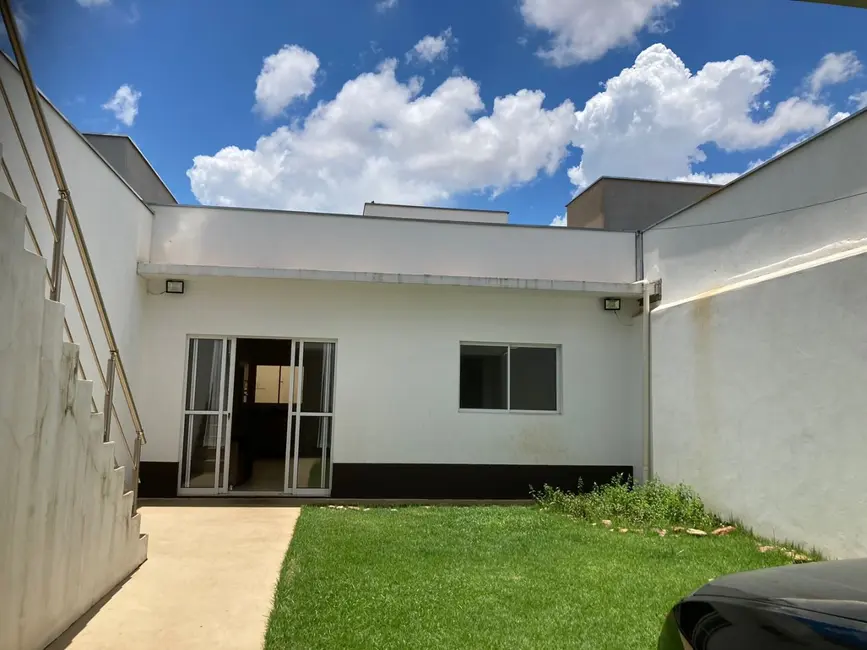 Foto 2 de Casa com 2 quartos à venda, 158m2 em Piracicaba - SP