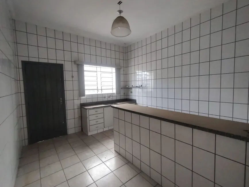 Foto 7 de Casa Comercial com 3 quartos à venda, 248m2 em Piracicaba - SP