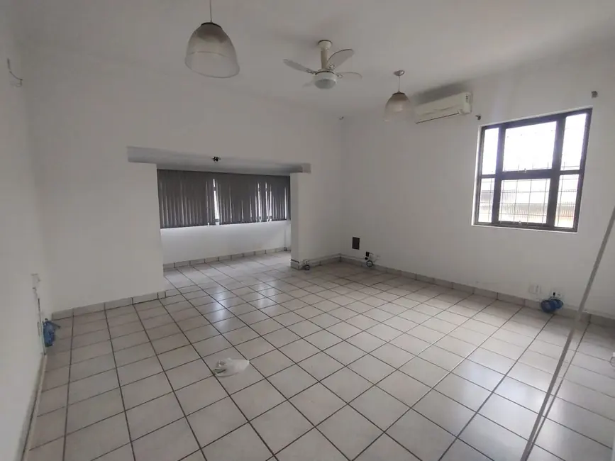 Foto 4 de Casa Comercial com 3 quartos à venda, 248m2 em Piracicaba - SP