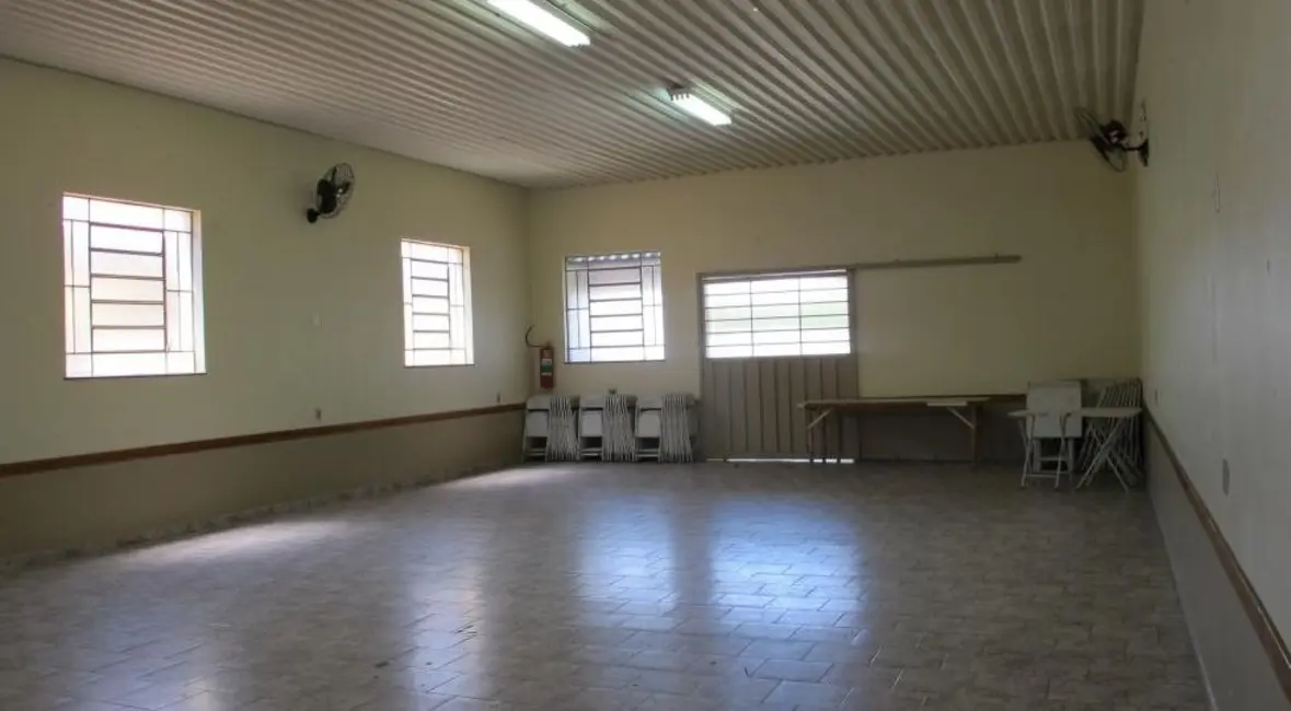 Loja à venda, 302m2 em Piracicaba - SP - imagem 3 Foto 3 de Loja à venda, 302m2 em Piracicaba - SP