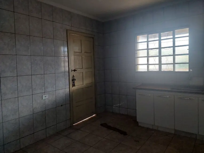Casa com 2 quartos à venda, 277m2 em Piracicaba - SP - imagem 2 Foto 2 de Casa com 2 quartos à venda, 277m2 em Piracicaba - SP