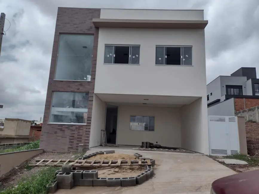 Foto 2 de Casa de Condomínio com 3 quartos à venda, 200m2 em Piracicaba - SP