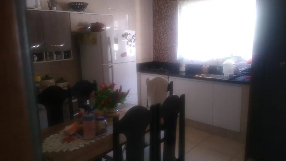 Foto 4 de Casa com 2 quartos à venda, 200m2 em Piracicaba - SP