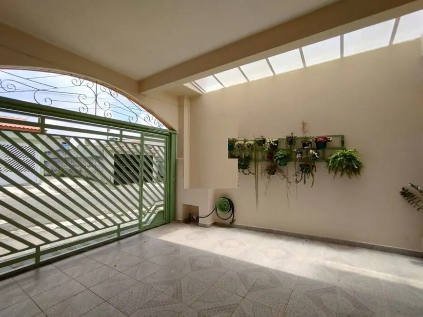 Foto 3 de Casa com 4 quartos à venda, 191m2 em Santo Andre - SP