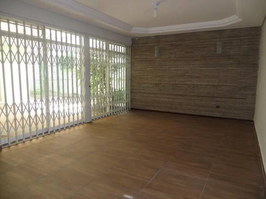 Foto 2 de Casa Comercial com 4 quartos à venda, 520m2 em Piracicaba - SP