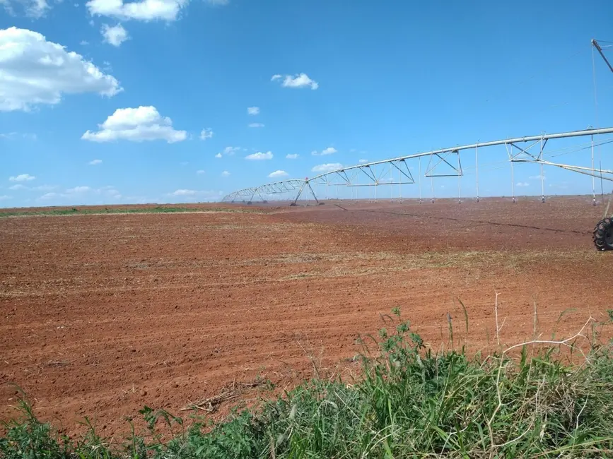 Foto 2 de Fazenda / Haras com 50 quartos à venda, 8000m2 em Araxa - MG