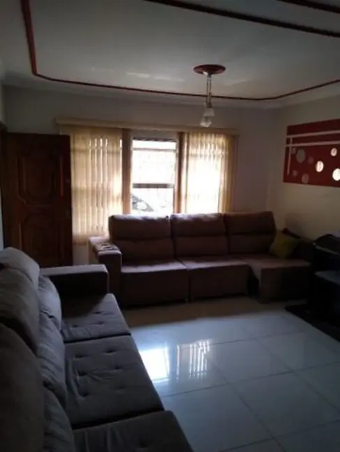 Casa com 3 quartos à venda, 360m2 em Piracicaba - SP - imagem 4 Foto 4 de Casa com 3 quartos à venda, 360m2 em Piracicaba - SP