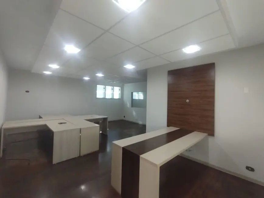 Foto 3 de Casa com 1 quarto para alugar, 250m2 em Piracicaba - SP