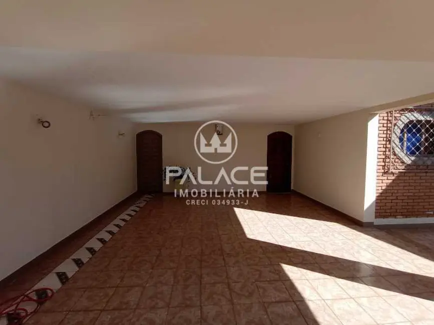 Foto 2 de Casa com 3 quartos para alugar, 165m2 em Piracicaba - SP