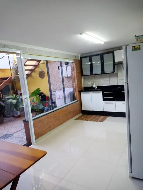 Casa com 3 quartos à venda, 170m2 em Piracicaba - SP - imagem 1 Foto 1 de Casa com 3 quartos à venda, 170m2 em Piracicaba - SP