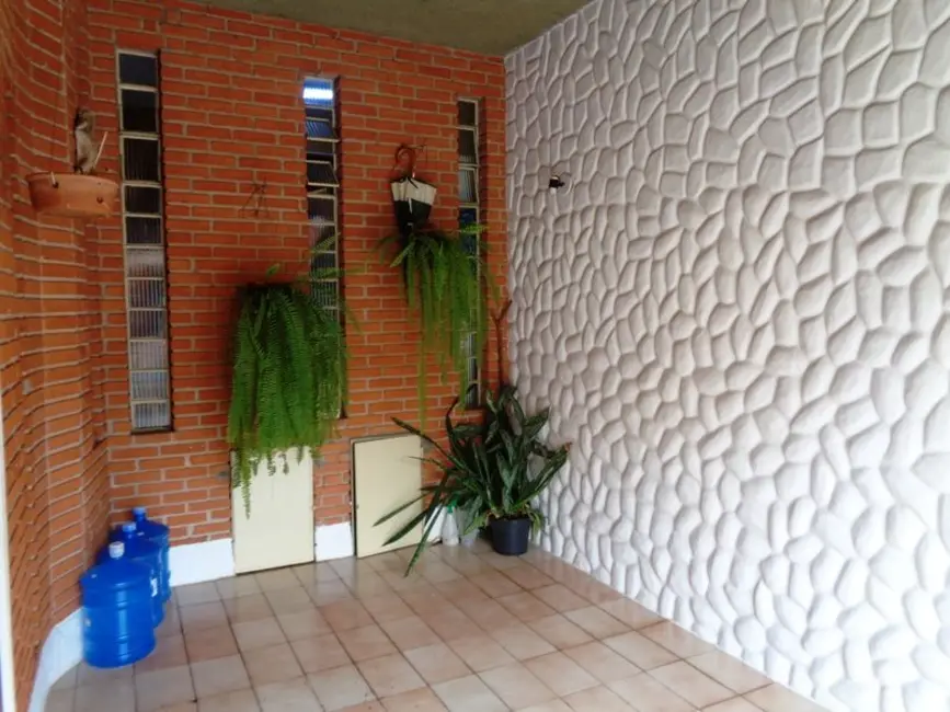 Foto 1 de Casa com 2 quartos à venda, 60m2 em Piracicaba - SP